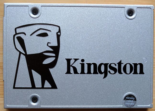 Kingston SSDNow UV400, review, recenzie