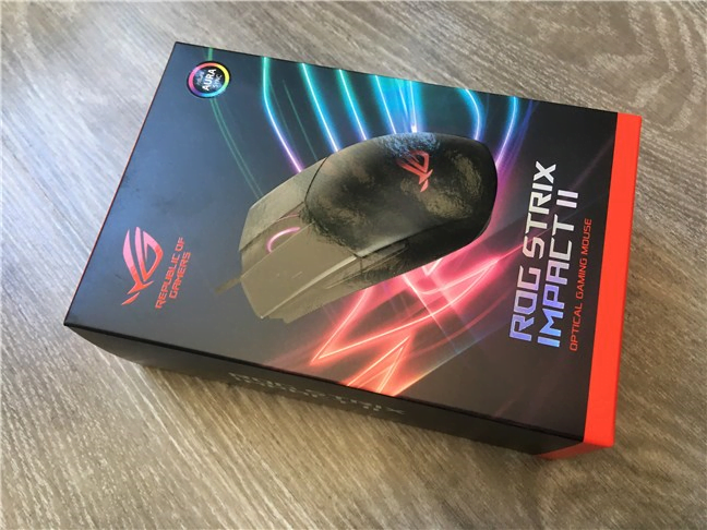 ASUS ROG Strix Impact II: Cutia