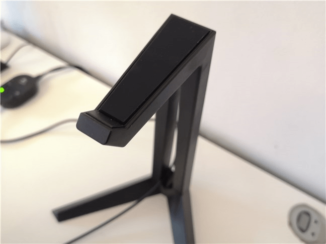 Trust GXT 260 Cendor Headset Stand are benzi din cauciuc pentru o aderență bună