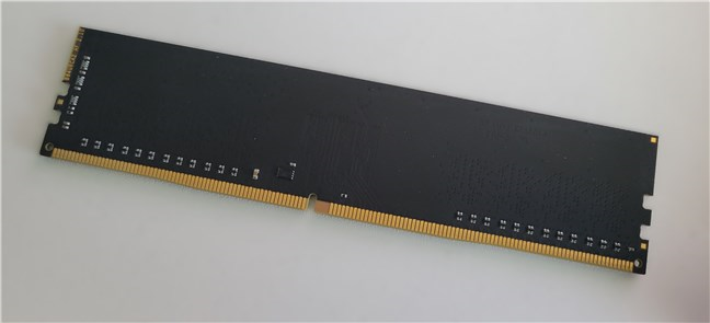 Lexar DDR4-3200 este un modul de memorie cu cipuri pe o singurÄƒ parte