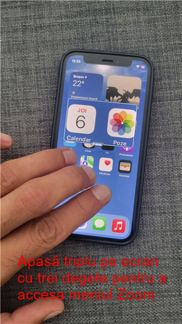 Cum accesezi meniul Zoom pe iPhone