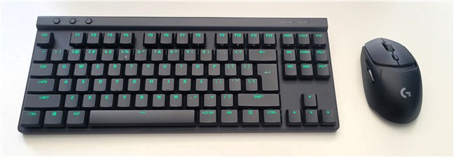 G309 LIGHTSPEED lÃ¢ngÄƒ o tastaturÄƒ Logitech G G515 LIGHTSPEED TKL