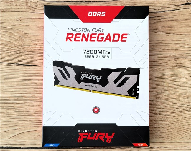 Cutia lui Kingston Fury Renegade DDR5