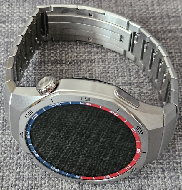 Butoanele de pe partea dreaptÄƒ a HUAWEI WATCH GT 5 Pro