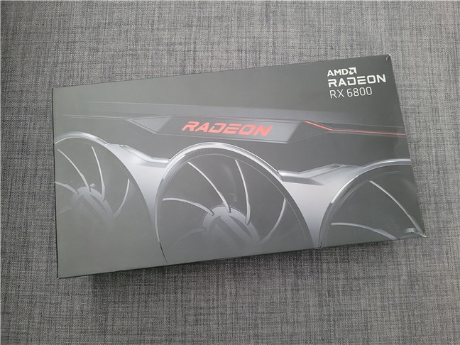 Cutia Ã®n care soseÈ™te AMD Radeon RX 6800