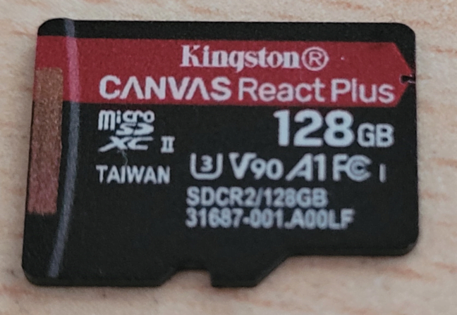 Cardul microSD Kingston Canvas React Plus