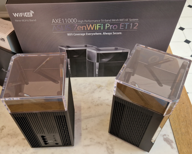 ASUS ZenWiFi Pro ET12 - mesh cu Wi-Fi 6E