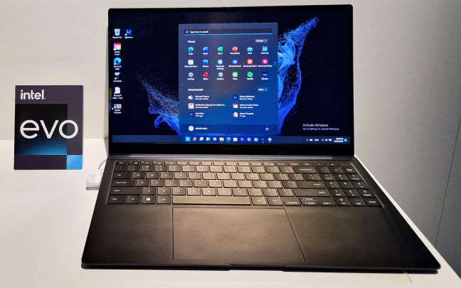 Samsung Galaxy Book 2 Pro - certificat prin Intel Evo