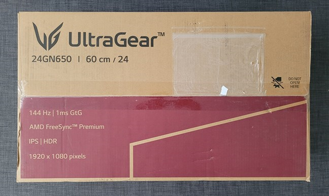 Cutia lui LG UltraGear 24GN650