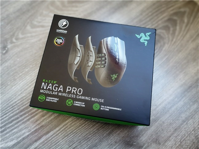 Razer Naga Pro: Cutia Ã®n care vine