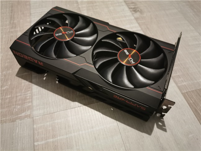 Ventilatoarele de pe Sapphire Pulse AMD Radeon RX 6500 XT