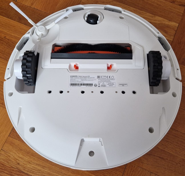 Partea inferioarÄƒ a lui Xiaomi Robot Vacuum S10